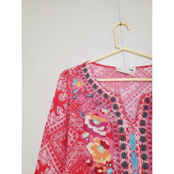 Savanna Jane Womens S Blouse Embroidered Floral 100% Rayon Lightweight Boho - Picture 4 of 7